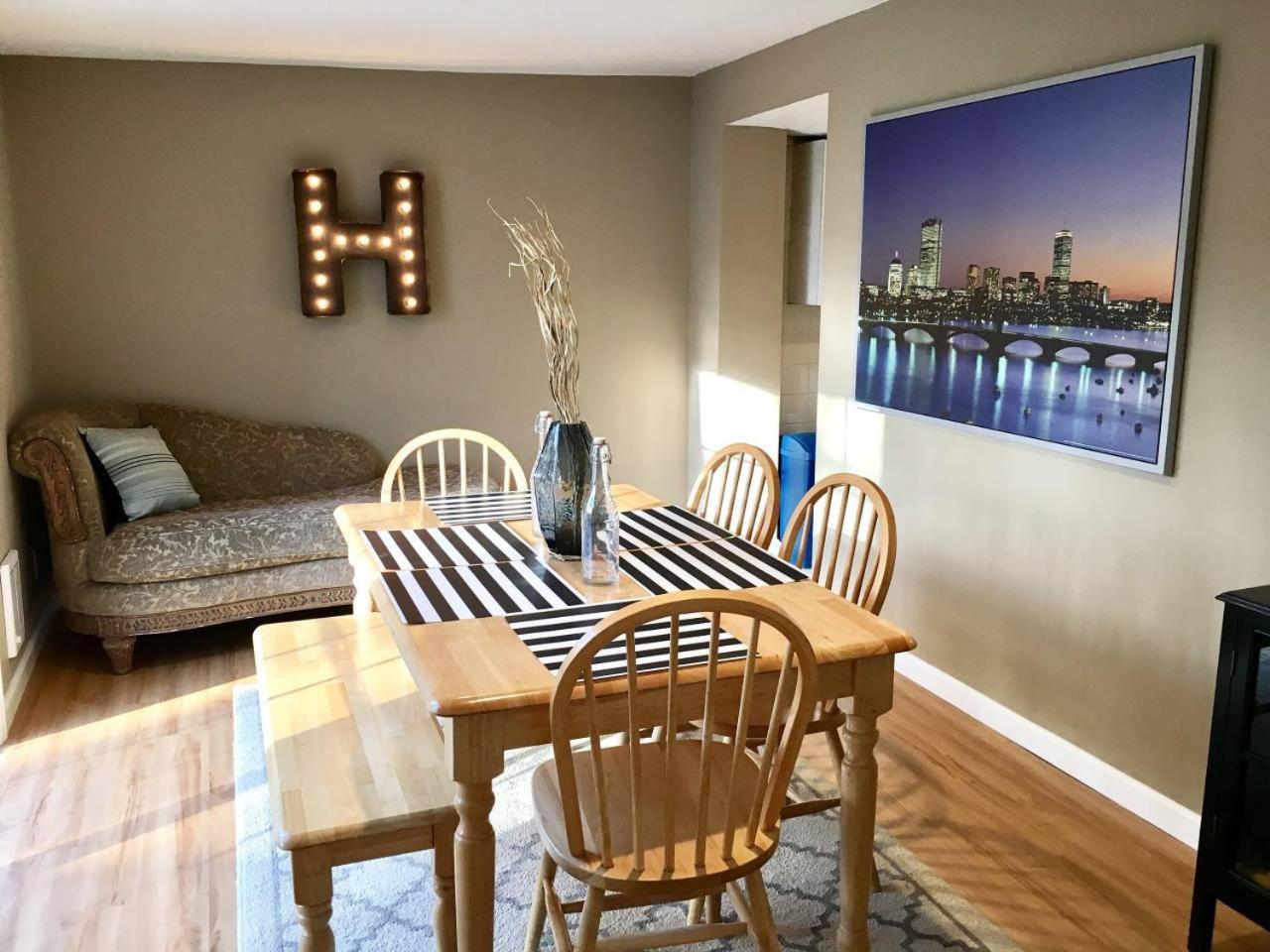 ~*Pet Friendly 30Min To Downtown*~ The Bostonian Villa ภายนอก รูปภาพ